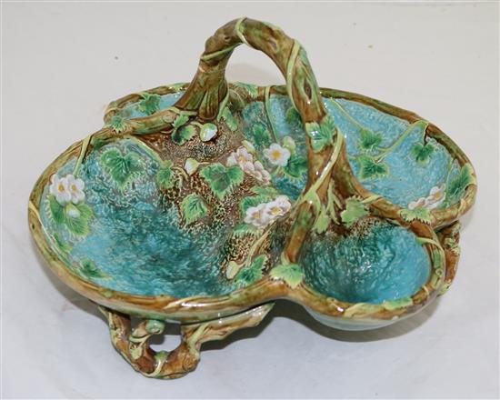 A George Jones majolica four section strawberry basket, late 19th century, width 29cm (11.4in.)